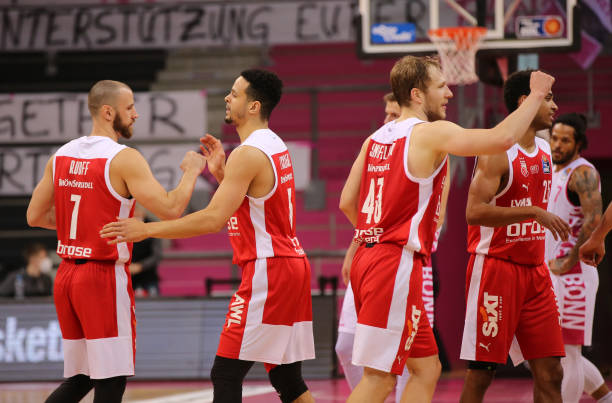 加维与女友 加维与女友