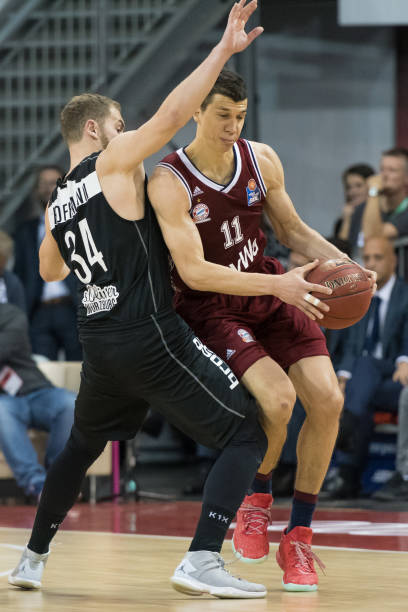 在上赛季的 在上赛季的