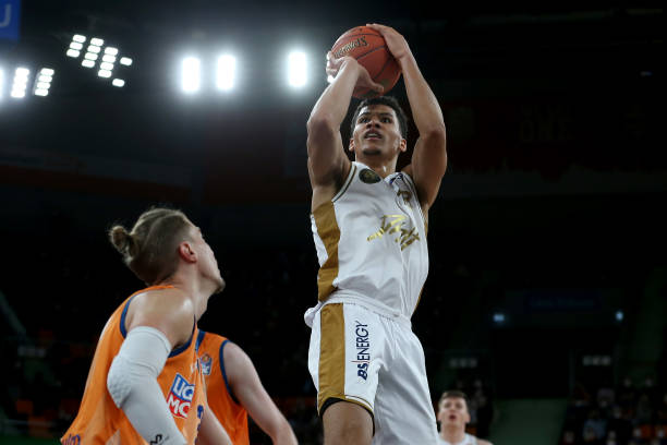 在上赛季的 在上赛季的