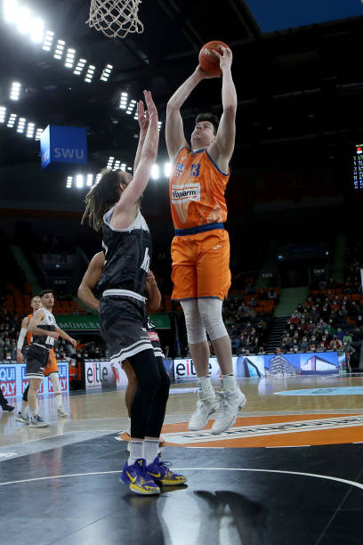 强对话提供 强对话提供